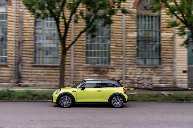 LA MINI COOPER S HATCH 3 PORTES : UN CONCENTRÉ DE PLAISIR DE CONDUIRE'