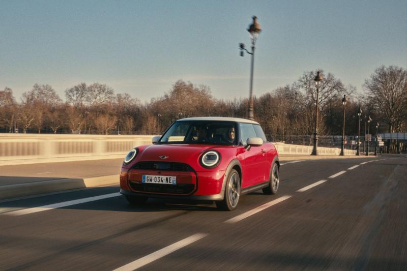 MINI Cooper Electric dès 320 €/mois. LLD 48 mois.*'