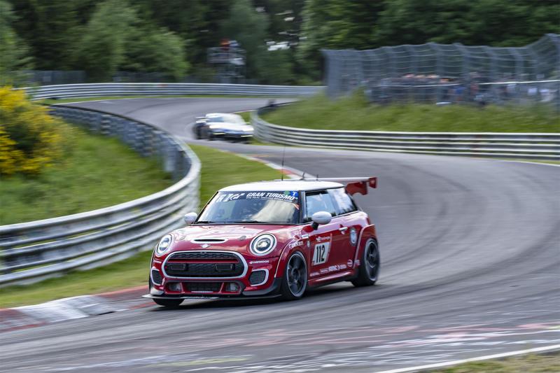 MINI S’ENGAGE AUX 24 HEURES DU NÜRBURGRING'