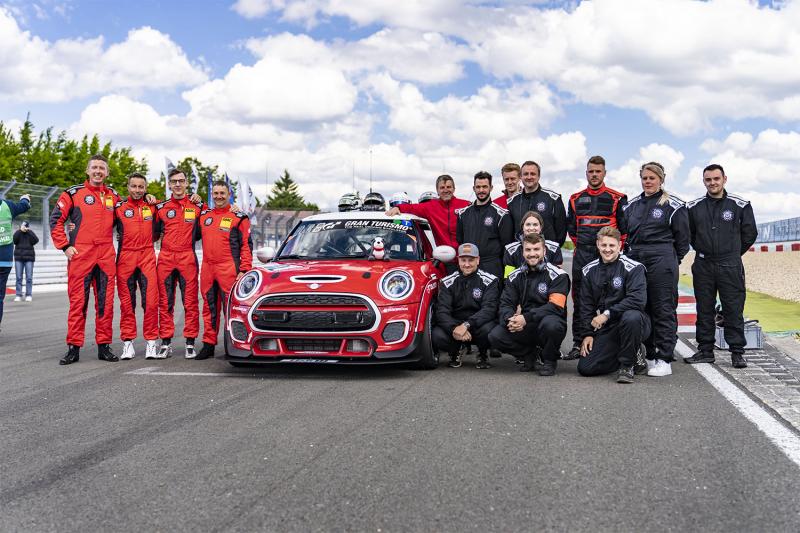 MINI S’ENGAGE AUX 24 HEURES DU NÜRBURGRING'