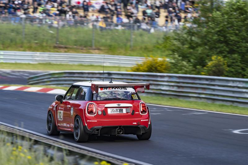 MINI S’ENGAGE AUX 24 HEURES DU NÜRBURGRING'