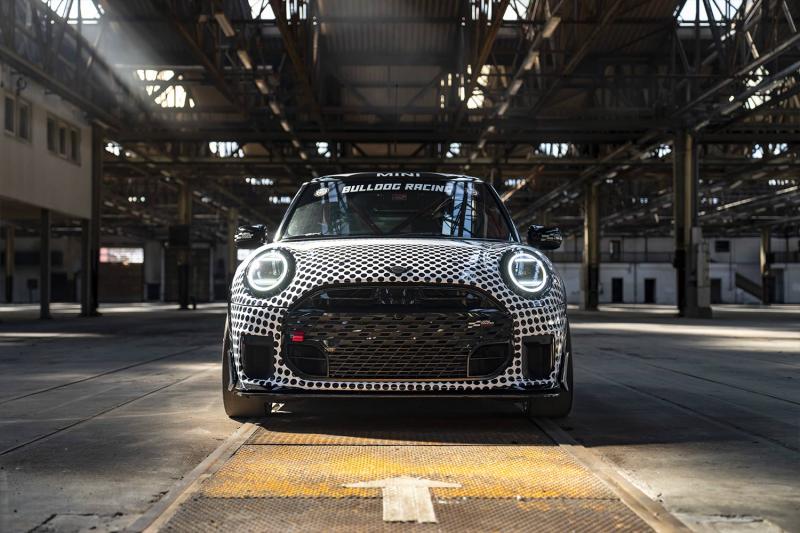 MINI x DEUS : L’ESPRIT DE COMPÉTITION AU NÜBURGRING'