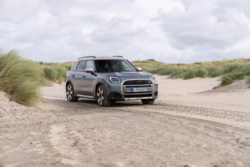 NOUVEAU MINI COUNTRYMAN SE ALL4 ÉLECTRIQUE'