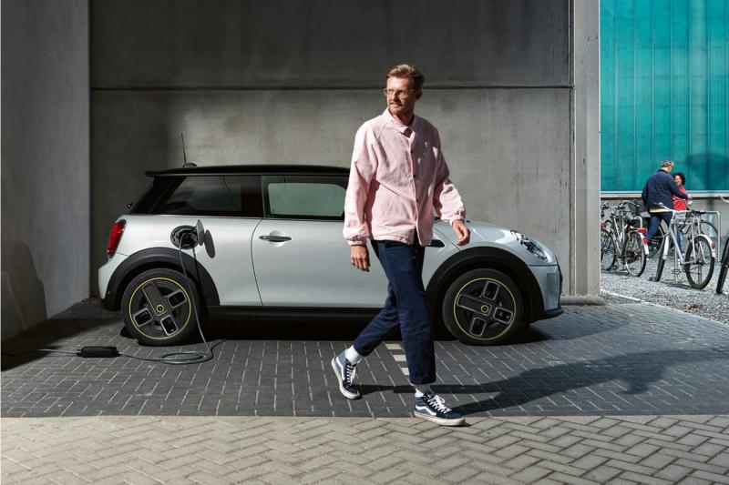 NOUVELLE MINI ELECTRIC.'