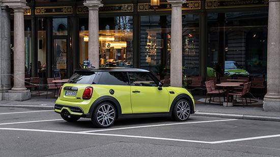 LA MINI COOPER S HATCH 3 PORTES : UN CONCENTRÉ DE PLAISIR DE CONDUIRE