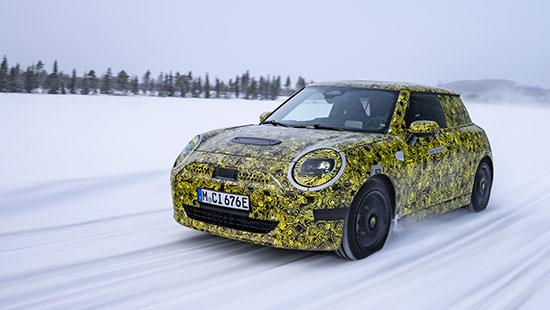 La Nouvelle MINI 3 portes prépare son arrivée.