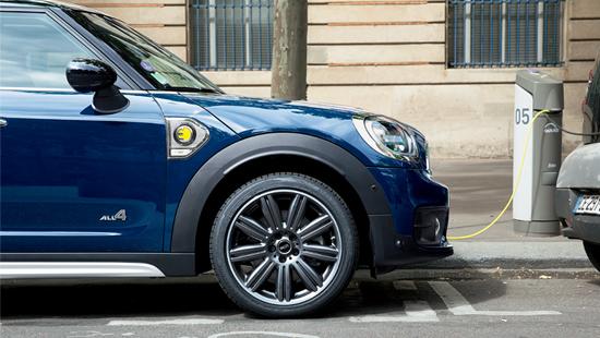 MINI COUNTRYMAN HYBRIDE RECHARGEABLE.