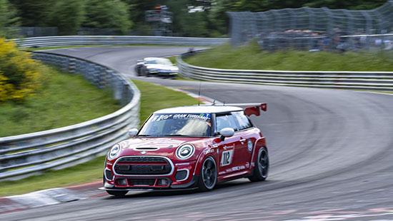 MINI S’ENGAGE AUX 24 HEURES DU NÜRBURGRING